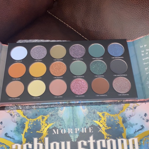 Nib Morphe Ashley Strong Affirmation Magic - Picture 2 of 3